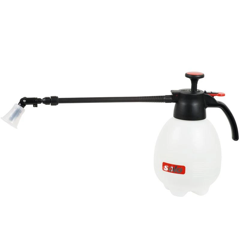 Solo 2-Liter Handheld Sprayer 1 Solo 2-Liter Handheld Sprayer